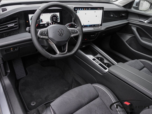 Passat Variant Business 2,0 TDI DSG *ACC*HUD*KAMERA*SHZ+LHZ*