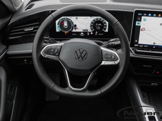 Passat Variant Business 2,0 TDI DSG *ACC*HUD*KAMERA*SHZ+LHZ*