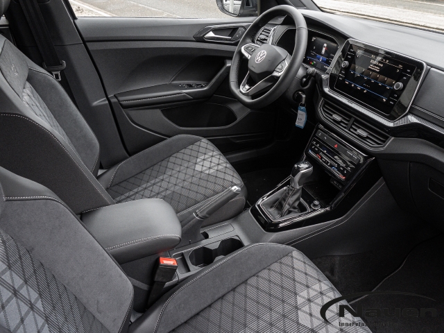 T-Cross R-Line DSG *ACC*KAMERA*MATRIX*APP-CONNECT*