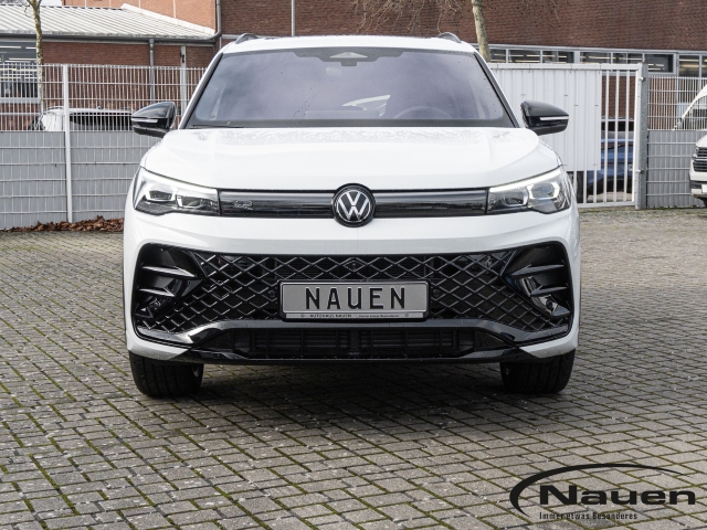 Tiguan R-Line 4Motion *AHK*PANO*STAND.HZG.*MATRIX*LEDER*