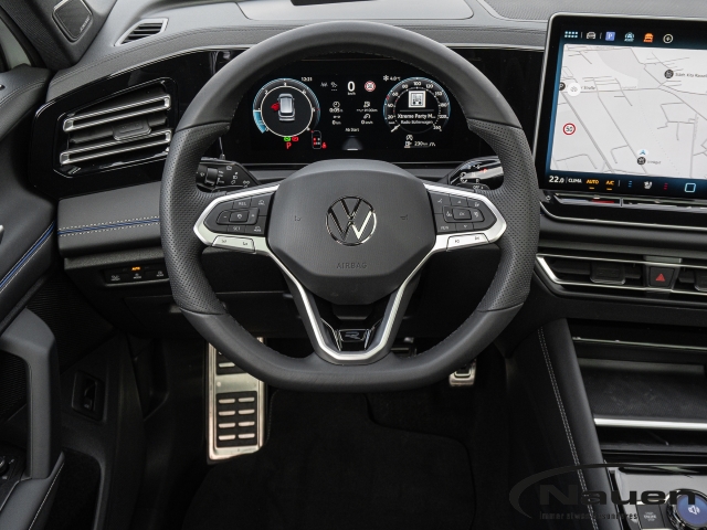 Tiguan R-Line 4Motion *AHK*PANO*STAND.HZG.*MATRIX*LEDER*
