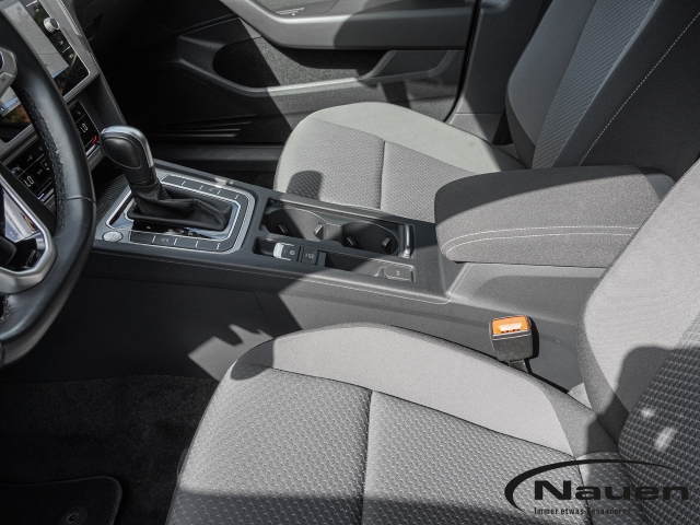 Passat Variant 1.5 TSI DSG Business, Rückfahrkamera, ACC, Allwetter