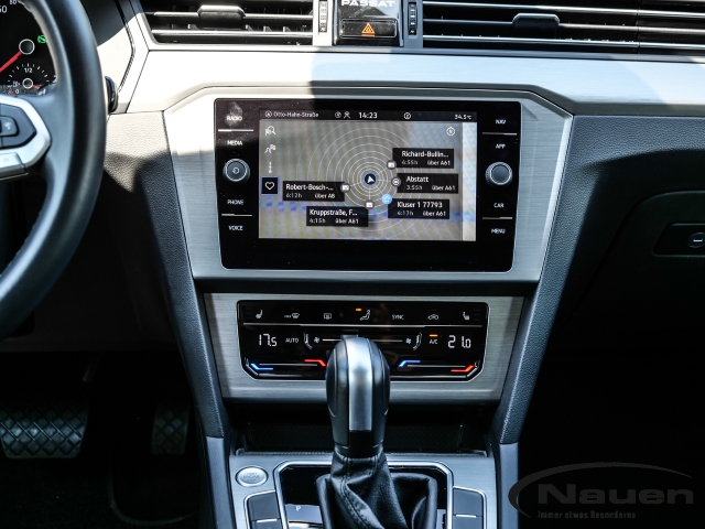 Passat Variant 1.5 TSI DSG Allwetter, LED, Appel CarPlay, ACC