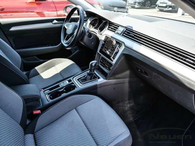 Passat Variant 1.5 TSI DSG Allwetter, LED, Appel CarPlay, ACC