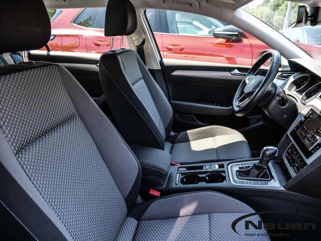 Passat Variant 1.5 TSI DSG Allwetter, LED, Appel CarPlay, ACC