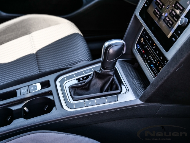 Passat Variant 1.5 TSI DSG Allwetter, LED, Appel CarPlay, ACC