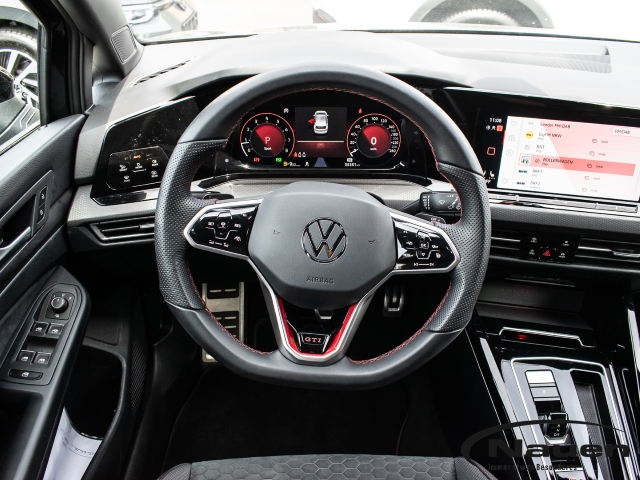 Golf GTI DSG Clubsport *DCC*KAMERA*NAVI*LHZ+SHZ*BLACK STYLE*