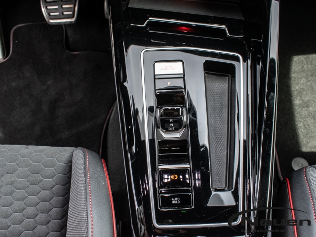 Golf GTI DSG Clubsport *DCC*KAMERA*NAVI*LHZ+SHZ*BLACK STYLE*