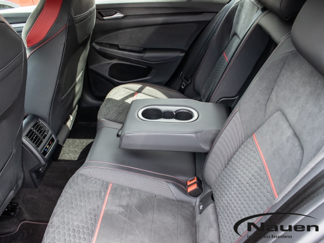 Golf GTI DSG Clubsport *DCC*KAMERA*NAVI*LHZ+SHZ*BLACK STYLE*