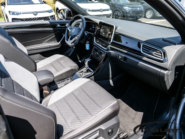 T-Roc Cabriolet DSG R-Line *AHK*ACC*NAVI*SHZ+LHZ*APP-CONNECT*