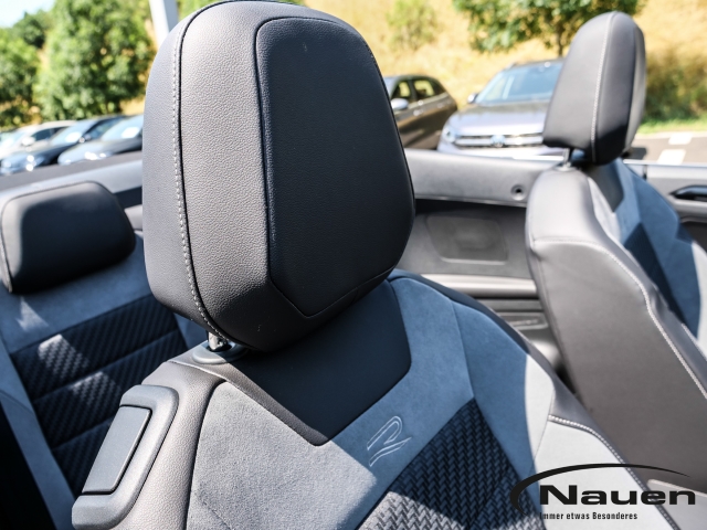 T-Roc Cabriolet DSG R-Line *AHK*ACC*NAVI*SHZ+LHZ*APP-CONNECT*