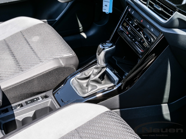 T-Roc Cabriolet DSG R-Line *AHK*ACC*NAVI*SHZ+LHZ*APP-CONNECT*