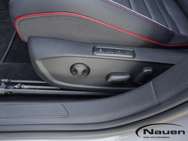 Golf 2.0 TSI DSG *AHK*PANO*MATRIX*LEDER*H&K*HUD*