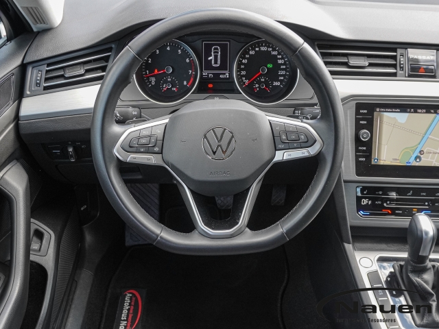 Passat Variant DSG Conceptline *NAVI*KAMERA*APP-CONNECT*CLIMATRONIC*