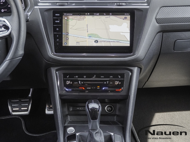 Tiguan Allspace R-Line 4MOTION *7-SITZER*AHK*PANO*KAMERA*HUD*