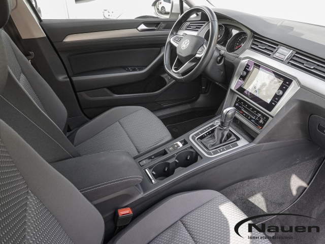 Passat Variant Conceptline DSG *NAVI*KAMERA*LED*SHZ*APP-CONNECT*