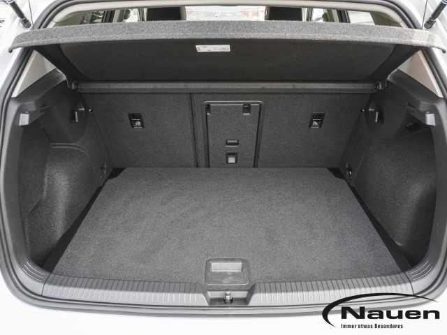 Golf Active DSG *NAVI*SHZ+LHZ*CLIMATRONIC*LED*