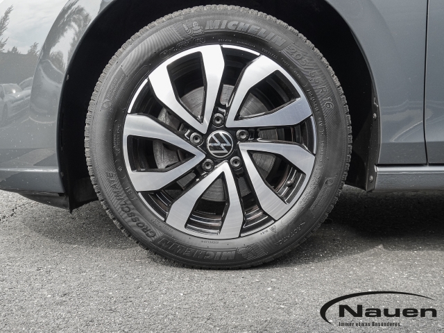 Golf Active *NAVI*CLIMATRONIC*SHZ+LHZ*APP-CONNECT*