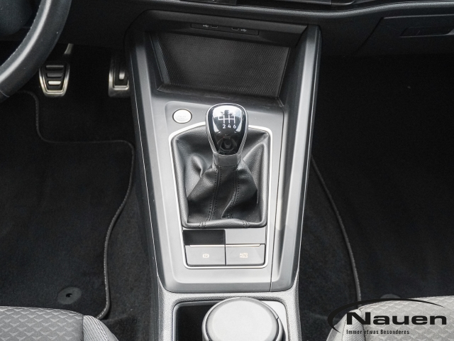 Golf Active *NAVI*CLIMATRONIC*SHZ+LHZ*APP-CONNECT*