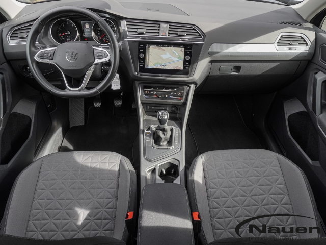 Tiguan 1.5 TSI 6-Gang Life Navi  LED ACC