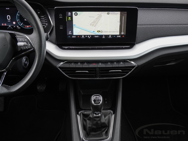 Octavia Combi Style *ACC*PANO*HUD*KAMERA*NAVI*LHZ+SHZ*