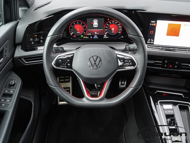 Golf GTI *AHK*KAMERA*CLIMATRONIC*LED+*LHZ+SHZ*