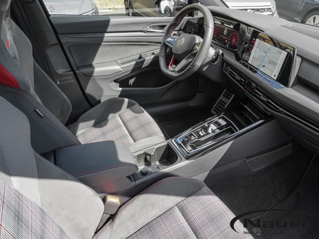 Golf GTI *AHK*NAVI*SHZ+LHZ*CLIMATRONIC*APP-CONNECT*