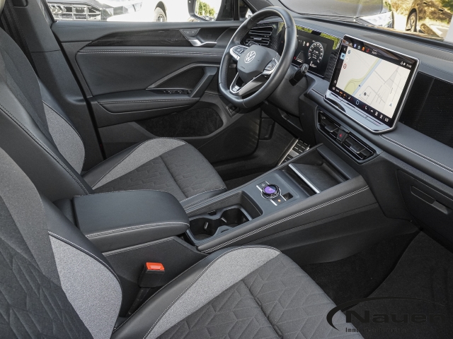 Tiguan GOAL DSG *ACC*LED*NAVI*SHZ+LHZ*DC*