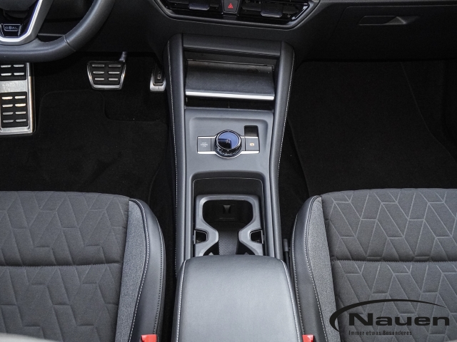 Tiguan GOAL DSG *ACC*LED*NAVI*SHZ+LHZ*DC*
