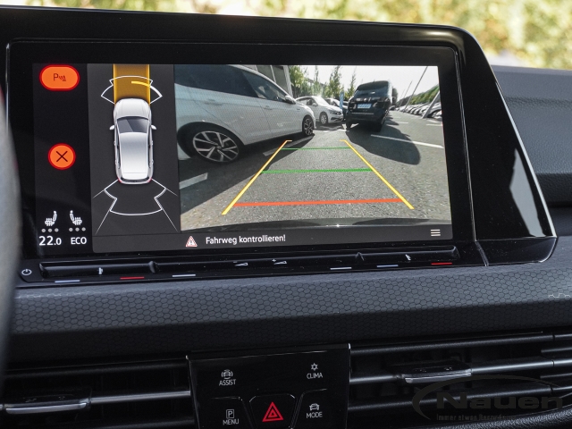 Golf GTE DSG *AHK*PANO*ACC*NAVI*LHZ+SHZ*BLACK-STYLE*