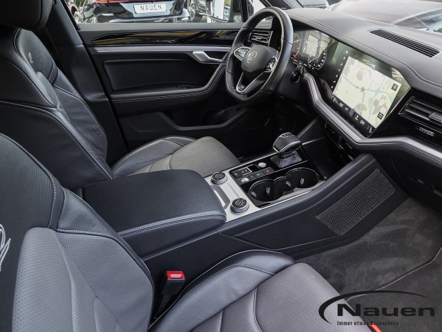 Touareg 3.0 V6 TDI 4Motion R-Line Luftfederung Navi Leder