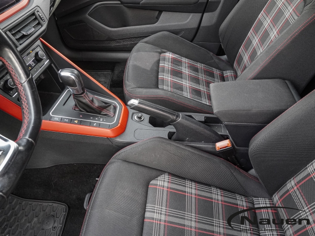 Polo VI GTI 2.0 TSI DSG Navi LED ACC Dyn. Kurvenlicht
