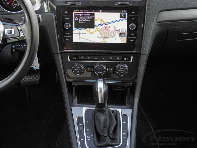 Golf Variant VII 1.5 TSI DSG Comfortline Navi Soundsystem LED Dyn. Kurvenlicht