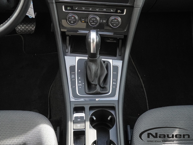 Golf Variant VII 1.5 TSI DSG Comfortline Navi Soundsystem LED Dyn. Kurvenlicht
