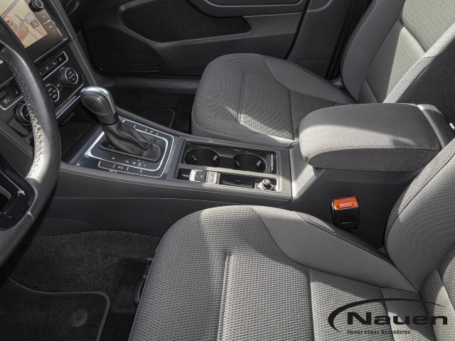 Golf Variant VII 1.5 TSI DSG Comfortline Navi Soundsystem LED Dyn. Kurvenlicht