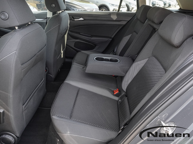 Golf Variant VIII 1.5 TSI Active AHK Navi LED Sperrdiff. ACC El. Heckklappe