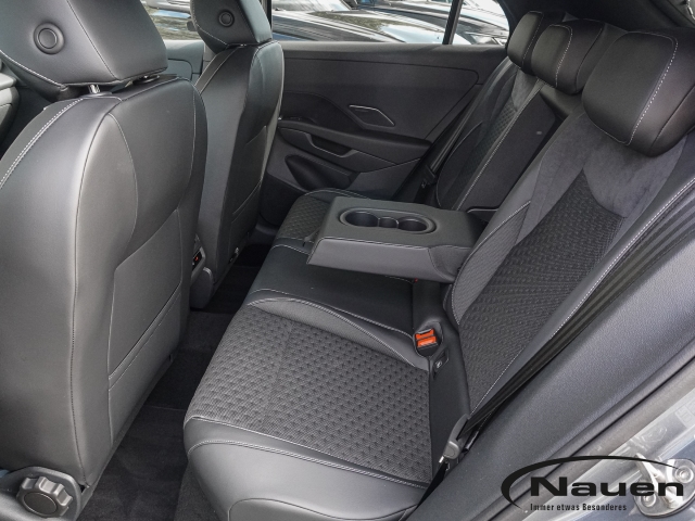 T-Roc R-Line DSG +DCC+H&K+KAMERA+HUD+NAVI+