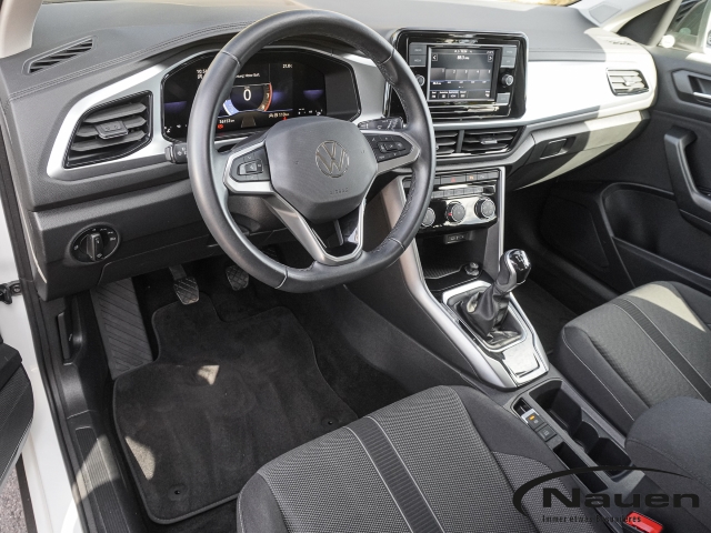 T-Roc 1.0 TSI 6-Gang LED DAB Parklenkass. Totwinkelassistent Spurhalteass.