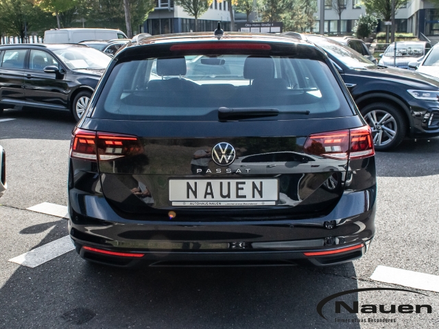 Passat Variant Business DSG +ACC+NAVI+KAMERA+CLIMATRONIC+APP-CONNECT+