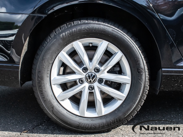 Passat Variant Business DSG +ACC+NAVI+KAMERA+CLIMATRONIC+APP-CONNECT+