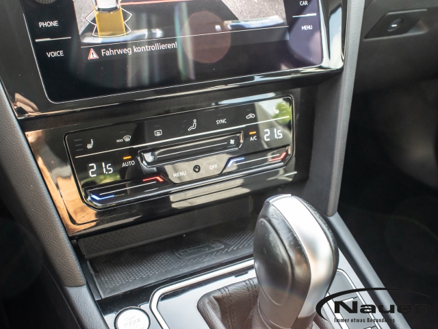 Passat Variant Business DSG +ACC+NAVI+KAMERA+CLIMATRONIC+APP-CONNECT+