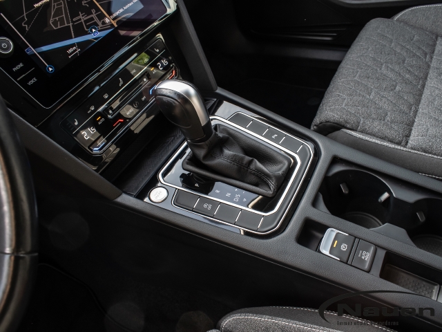 Passat Variant Business DSG +ACC+NAVI+KAMERA+CLIMATRONIC+APP-CONNECT+