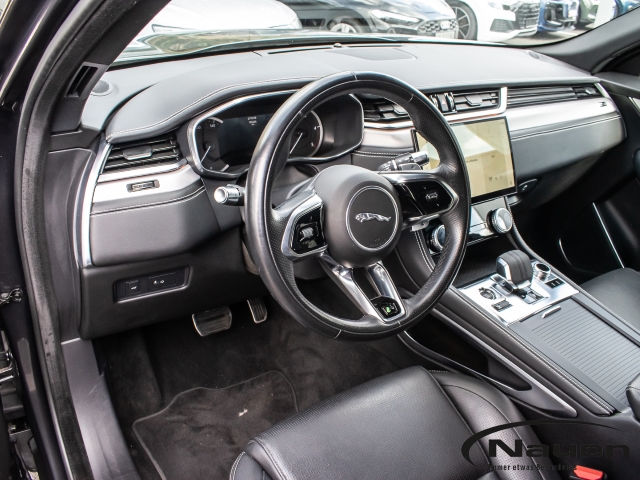 F-Pace R-Dynamic SE AWD +LED+STAND.HZG.+LEDER+ACC+