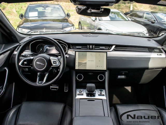 F-Pace R-Dynamic SE AWD +LED+STAND.HZG.+LEDER+ACC+