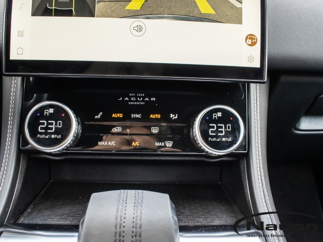 F-Pace R-Dynamic SE AWD +LED+STAND.HZG.+LEDER+ACC+