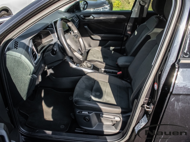 T-Roc Style 2.0 TDI DSG +AHK+KAMERA+ACC+NAVI+