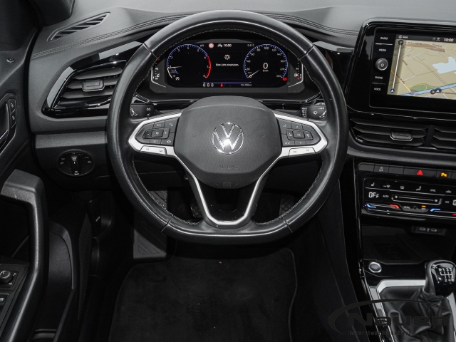 T-Roc Style 1.5 TSI 6-Gang Navi Digitales Cockpit LED ACC Apple CarPlay