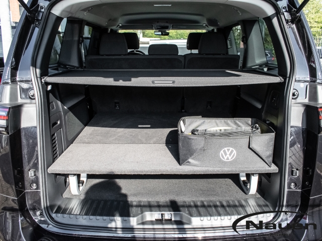 ID. Buzz Bus Pro Motor: 210 kW (286 PS) 79 kWh Getriebe: 1-Gang-Automatikge