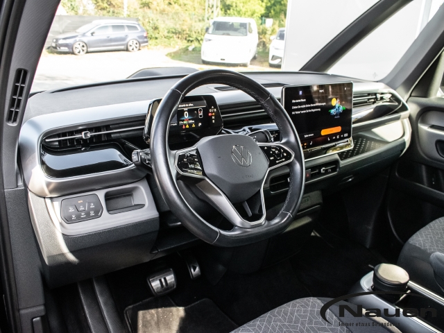 ID. Buzz Bus Pro Motor: 210 kW (286 PS) 79 kWh Getriebe: 1-Gang-Automatikge