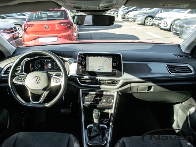 T-Roc 1.5 TSI DSG Style Navi LED ACC Apple CarPlay Android Auto